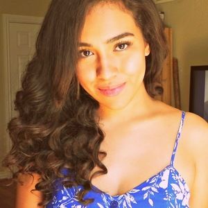 Meet your Posher, Dani